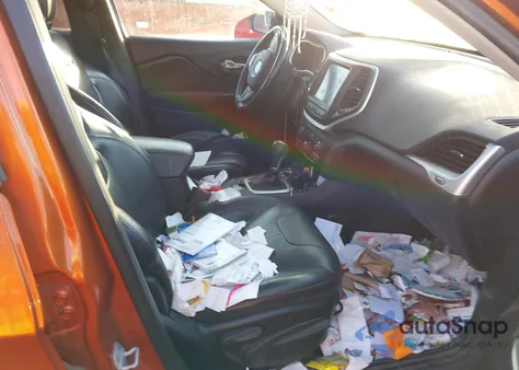 2016 Jeep Cherokee Trailhawk z USA, uszkodzony, nr VIN 1C4PJMBS2GW172619